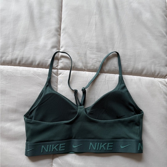 Nike Women’s Green Indy Sports Bra with Racerback Design - Picture 2 of 2